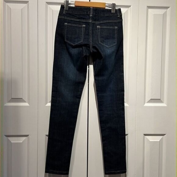 Liquid X Skinny Jeans Size 2   fits larger see measurements - Picture 6 of 10